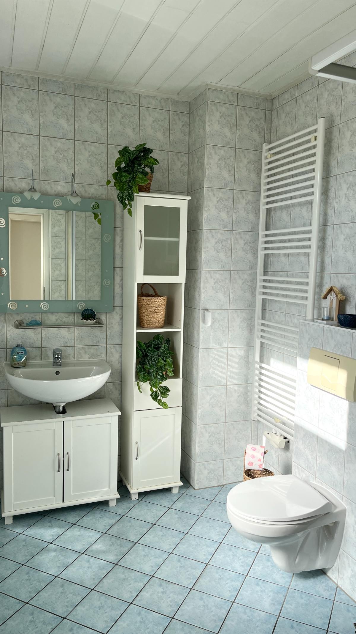 Ferienwohnung Strandl&auml;ufer &ndash; Badezimmer